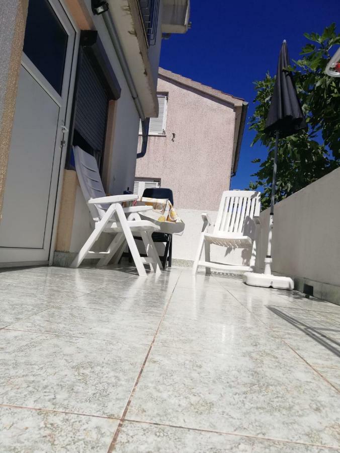 Apartmani Kovacic Murter Exteriér fotografie