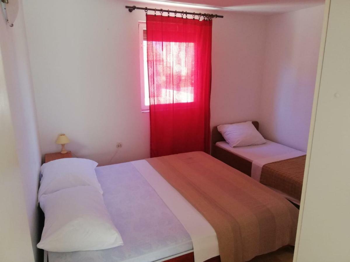 Apartmani Kovacic Murter Exteriér fotografie