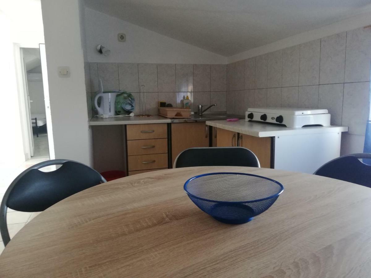 Apartmani Kovacic Murter Exteriér fotografie