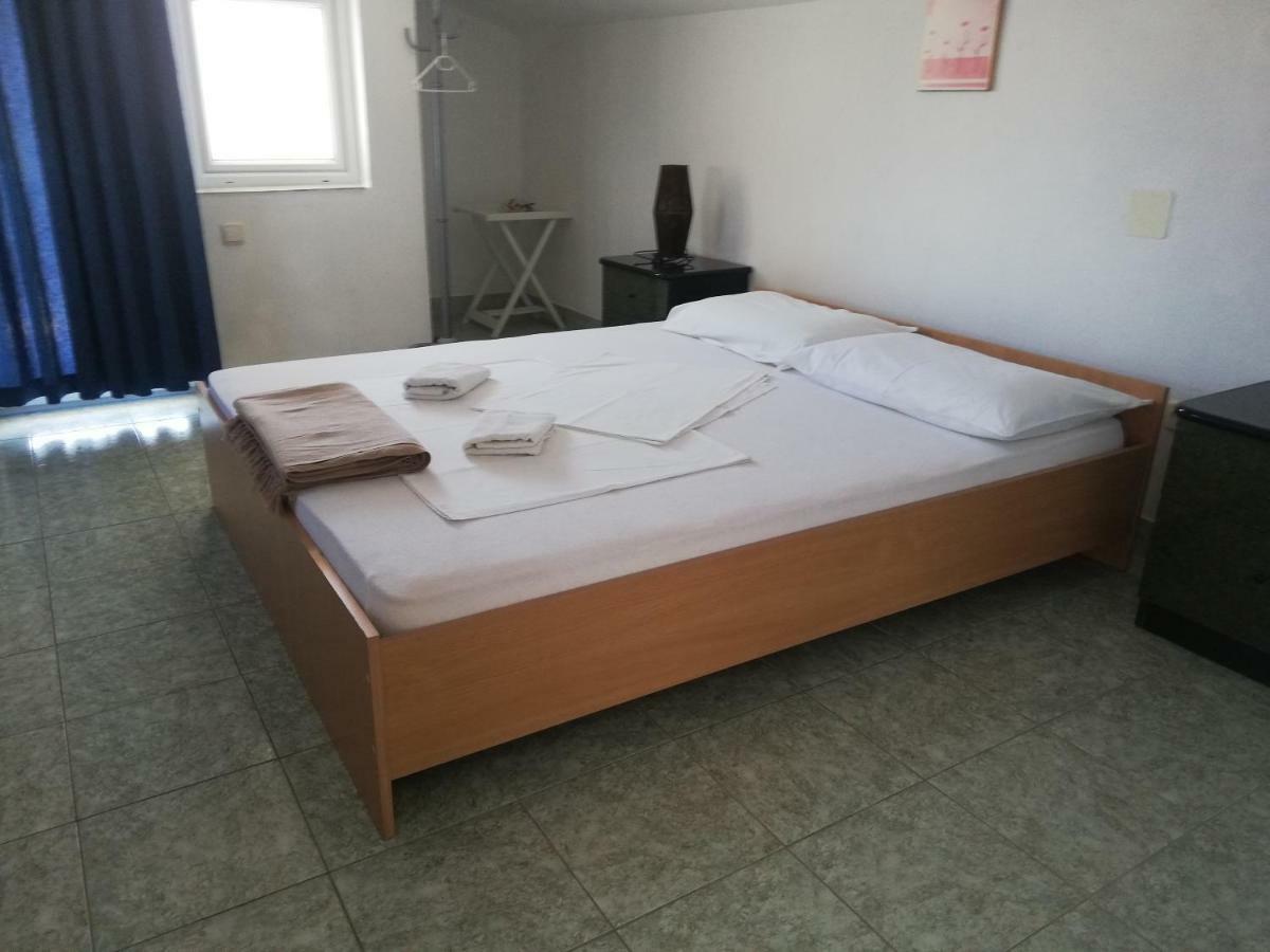 Apartmani Kovacic Murter Exteriér fotografie